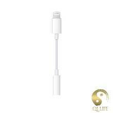 Load image into Gallery viewer, Qi Coil™ Adaptor For iPhone and iPad - Qi Life Store 
